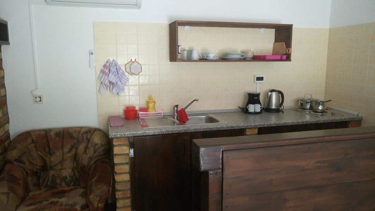 Apartmani Bartulasi Roc Экстерьер фото